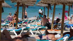 In luftiger höhe gab armengol den neustart des internationalen tourismus auf mallorca bekannt. 8yvam6wmaesfwm