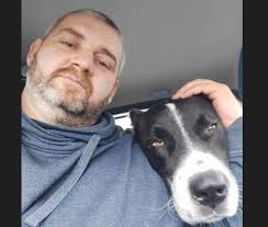 Ivan je s teškim srčanim oboljenjem vraćen kući iz KBC Beograd, na  internetu molio za pomoć, lekar mu rekao „druže izvini“: Sad se oglasio  njegov prijatelj potresnim rečima