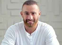 شقيقة أحمد السقا تهاجم مها أحمد: Ø£Ø­Ù…Ø¯ Ø§Ù„Ø³Ù‚Ø§ ÙˆØ·Ù„ÙŠÙ‚ØªÙ‡ ÙŠØ­ØªÙÙ„Ø§Ù† Ø¨ØªØ®Ø±Ø¬ Ù†Ø¬Ù„Ù‡Ù…Ø§ ÙÙŠ Ø£ÙˆÙ„ Ø¸Ù‡ÙˆØ± Ø¨Ø¹Ø¯ Ø§Ù†ÙØµØ§Ù„Ù‡Ù…Ø§ ØµÙˆØ±