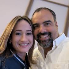 ✨ Innovación en el turismo ✨ Gracias a @expertravellers de la mano de su  CEO @arquimedesgomez por la invitación a este importante evento donde se  presentó GDRO-IA, una plataforma que revolucionará la