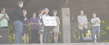 Christmas in July comes to Flushing