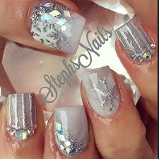Silver White Iridescentglitter Stripes Foilart Diamonds Crystals Snowflakes Glitterom Use Instagram Online Webst Christmas Nails Xmas Nails Nail Designs