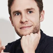 📸| APARECEU! Ryan Smale via Instagram Stories com o Iain.