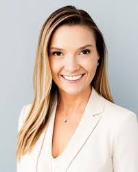 Adele Gendron's Instagram, Twitter & Facebook