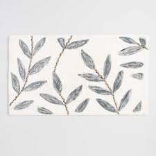 Ivory And Gray Leafy Vines Tufted Bath Mat Ad Homedecor Homestyle Homedecorideas Bath Rugs Sets Bath Rugs Bath Rug