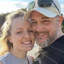 Eric Batson's Instagram, Twitter & Facebook