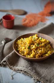 Curry De Chou Fleur Aux Lentilles Corail Plat Complet Vegetarien Recette Recette Plat Vegetarien Recettes De Cuisine Recette Chou