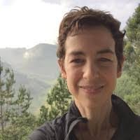 Shannon Mcfarlin's Instagram, Twitter & Facebook