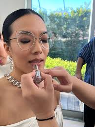 Inside Ali Wong's Cool, Calm—and Winning—Look for the Golden Globes 2024