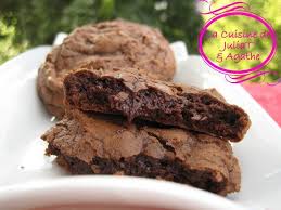 Cookies Ultra Gourmands Et Moelleux Tout Chocolat Cookies Moelleux Cookies Et Moelleux Au Chocolat