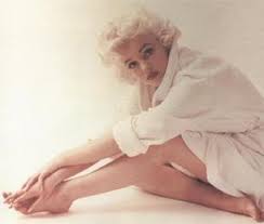 Marilyn monroe was born on june 1, 1926. Marilyn Monroe S Final Years Howstuffworks
