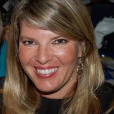 Renee Marcus-Gaines (@ReneeMarcusGain)