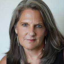 Jennifer Danker's Instagram, Twitter & Facebook