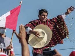 Mientras congresistas se juntaban en mientras que perú libre con pedro castillo a la cabeza, plantea un referéndum para el cambio de. Will Peru Get On The Marxist Path Wsj