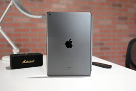 Review: Apple s eighth gen iPad is powerful and expectedly boring