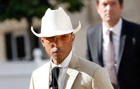 Fans Think Pharrell Williams Is Dissing Drake on New 'Des...