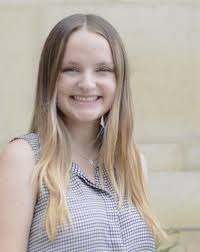 Annette Thompson's Instagram, Twitter & Facebook