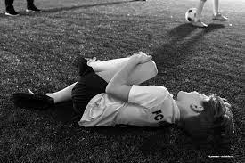 —alan, after monica breaks up with him. Is It A Torn Acl Knee Injuries 101