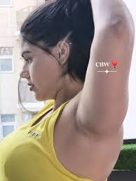 FromMaaToMeWithJohnsons #GenerationsWithJohnsons Jaise hmara hmari maa aur  hmare bachon ka gehra bond hai waise he Johnson's ka bhee bond maa bete/  beti ki tarah hai jo atoot hai,Johnson's is best for babies