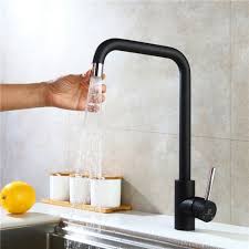 L'évier et la robinetterie sont des éléments importants de votre cuisine. Mitigeur Cuisine Noir Rue Du Commerce