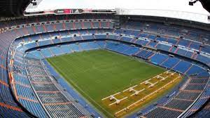 Das wanda metropolitano, bis 2017 estadio de la comunidad de madrid oder estadio olímpico de madrid, ist ein fußballstadion in der spanischen hauptstadt madrid.die anlage wurde von den architekten antonio cruz und antonio ortiz (cruz y ortiz arquitectos) entworfen und von 1990 bis 1994 errichtet. Schlappe Fur Real Gericht Stoppt Bernabeu Umbau Fussball