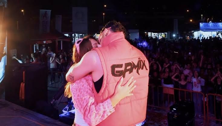 Eva Pais acompanha concerto de DJ Gamïx à distância e público grita pelo  nome da vencedora da TVI