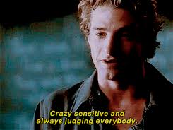 and i also have to laugh at felicity insisting that ben's the ONLY one she  judges