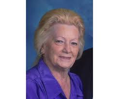 Leslie Rainey's Instagram, Twitter & Facebook