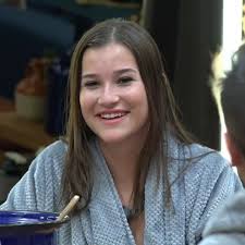 Duda vai receber a maioria dos votos nessa votação apenas por ter  personalidade e não ser Maria vai com as outras. 💋 #AFazenda