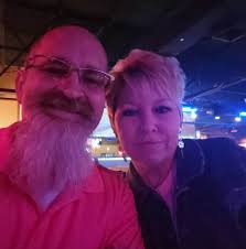 Affordable dinner options in Gatlinburg for 18 people