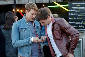 He has been married to tom daley since may 6, 2017. Tom Daley And Dustin Lance Black Fight Back Against Transphobic Tweets Outsports