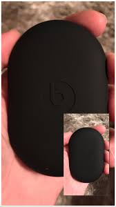 Protect your beats x wireless earbuds with a genuine silicone case. Bought Some Beats X New But Opened Box And Was Very Careful About Ensuring They Were Real Confirmed Real On Updater One Small Thing The Carrying Case Has A Odd Logo On The