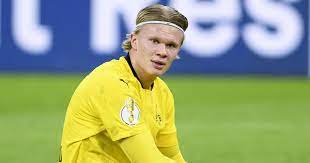 Erling haaland was back at the centre of barcelona transfer speculation as his agent and father were pictured arriving in the spanish city on thursday. Dortmund Respond To Barcelona Haaland Meeting As Rivals Also Hold Talks