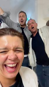 When Mum surprises Dad with the best Date Night ever 🥂🥰