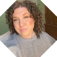 Lindsay Anastasia's Instagram, Twitter & Facebook