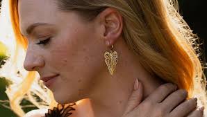 Meredith Dale trading as Meredith Woolnough