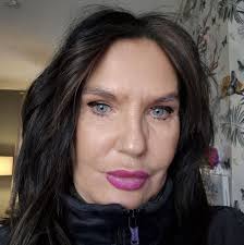 Good morning. This is day 11 of no smoking and day 6 nicotine free. I  decided to not put patch