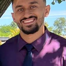 Hesham Afifi's Instagram, Twitter & Facebook