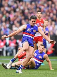 Fantastica vittoria dei western bulldogs a perth. Tom Boyd Of The Bulldogs Kicks A Goal During The 2016 Afl Grand Final Match Between The Sydney Swans And The Western B Afl Western Bulldogs Australian Football