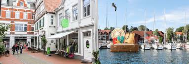 Den bahnhof erreichen sie nach 8 gehminuten. Hugos Haus Ferienwohnungen In Der Eckernforder Altstadt