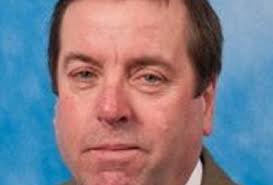 Ayres resigns from Lib Van