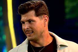 Quién es Alejandro Nieto, el séptimo concursante confirmado de  Supervivientes All Stars