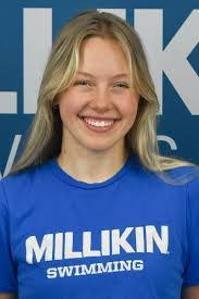 Layla Walker's Instagram, Twitter & Facebook