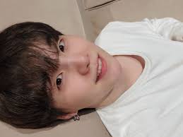 Schaue dir beliebte inhalte von folgenden erstellern an: Bts S Suga Trends Worldwide As The Yoongi Draught Is Finally Over Allkpop