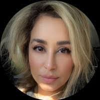 Vanessa Butcher's Instagram, Twitter & Facebook