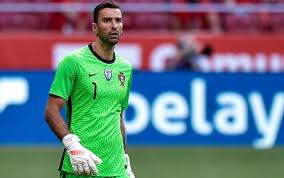 He plays as a goalkeeper for english club wolverhampton wanderers and the portugal national team career statistics club as of 4 october 2020. Calciomercato Roma Mourinho Ha Scelto Rui Patricio Wolverhampton Lavora Gia Al Sostituto Sky Sport