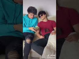 تيك توك ستوكس التوأم Youtube