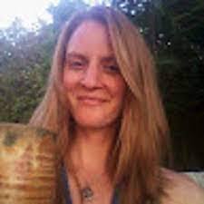 Kathleen Hartwig's Instagram, Twitter & Facebook