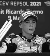 Hugo millán was run over on the second lap of the european talent cup race at the motorland aragón circuit after collapsing in the middle of the circuit. 7fme1s76k Wumm