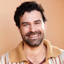 David Gironda, Real Estate Agent